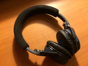 Bose-Headphones-02